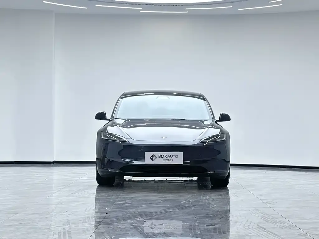 Tesla Model 3 2024 из CN, фото 3