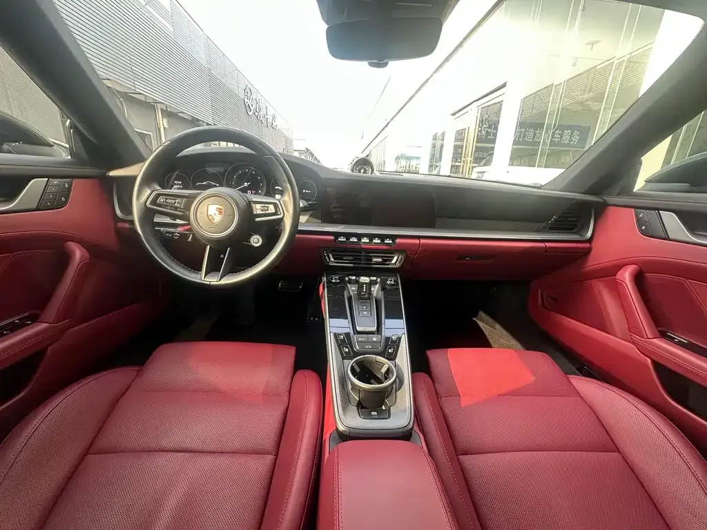 Porsche 911 2024 из CN, фото 7