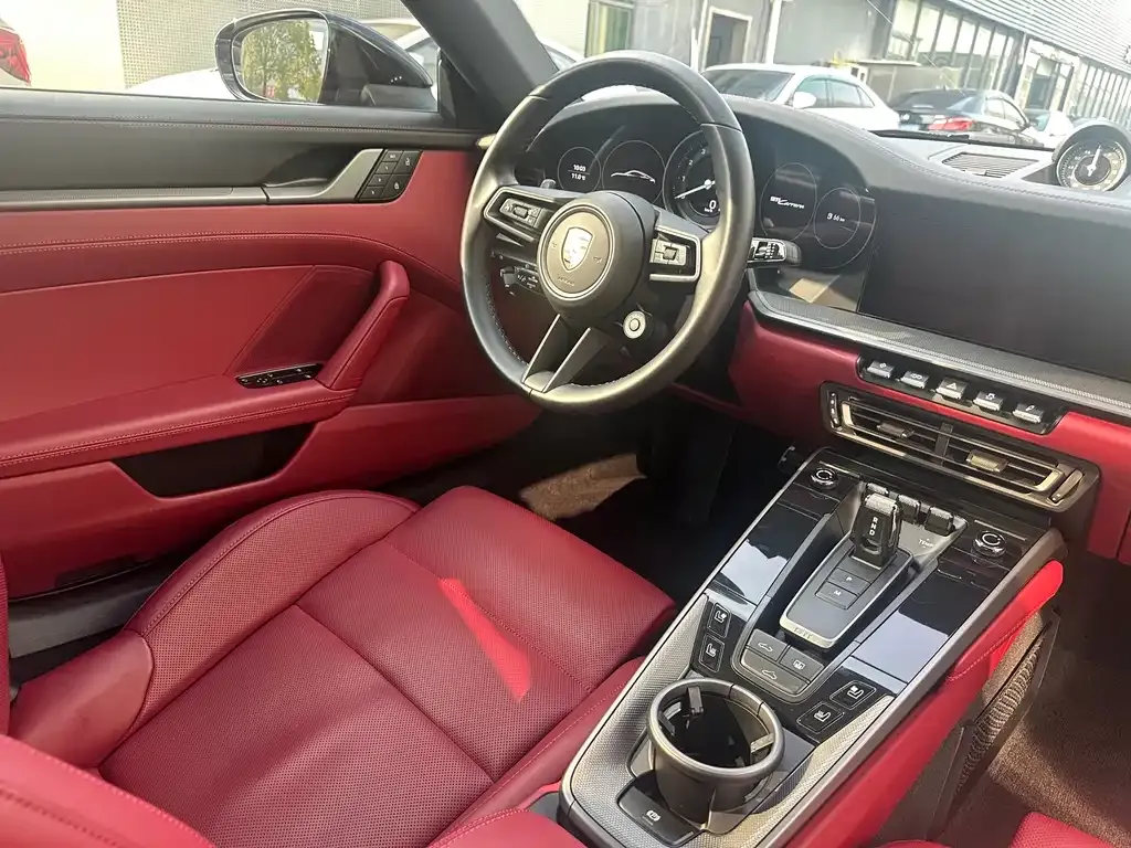 Porsche 911 2024 из CN, фото 2