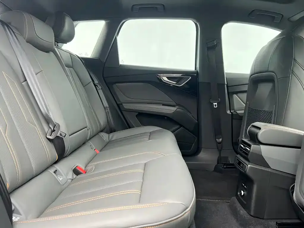 Audi Q4 e-tron 2024 из CN, фото 7