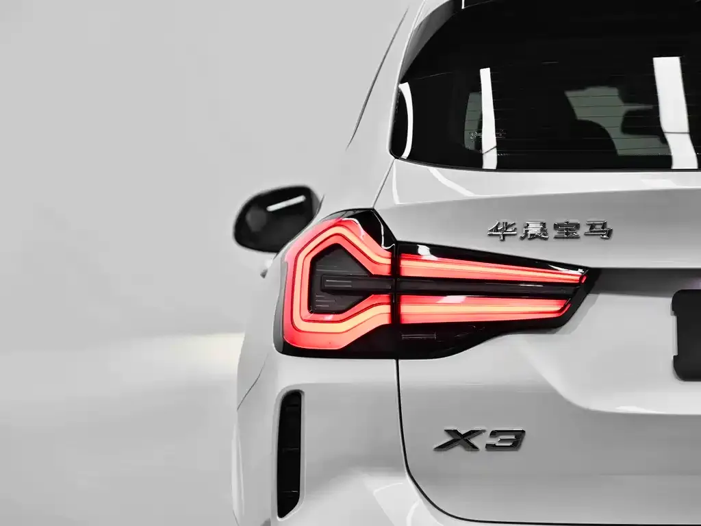 BMW X3 2022 из CN, фото 2
