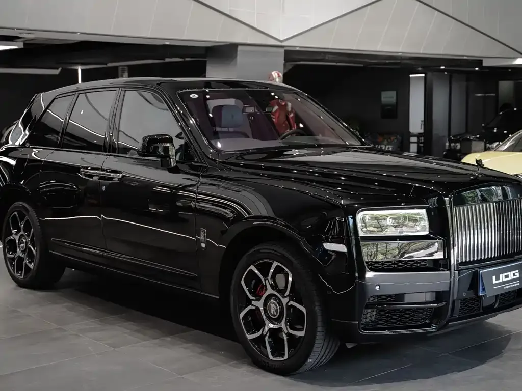Rolls-Royce Cullinan 2022 из CN, фото 4