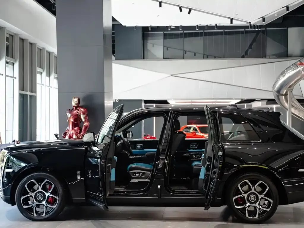 Rolls-Royce Cullinan 2022 из CN, фото 8