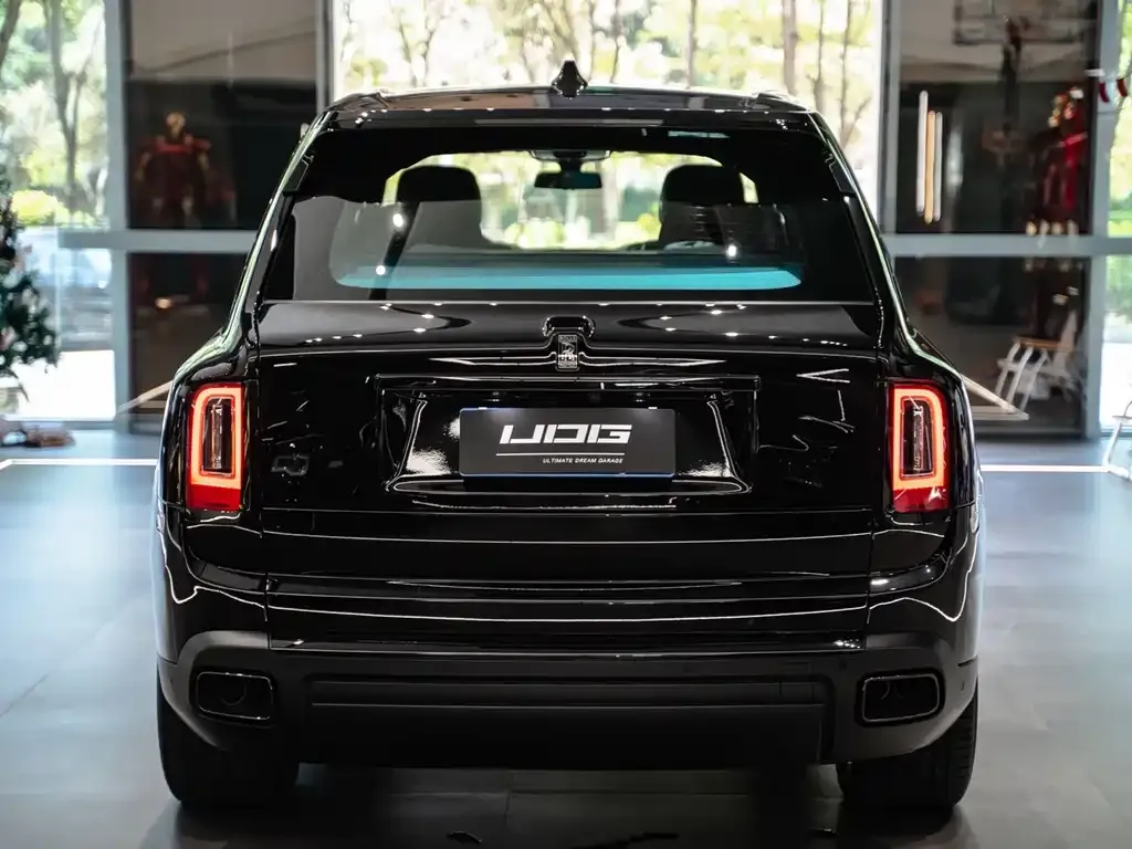 Rolls-Royce Cullinan 2022 из CN, фото 7