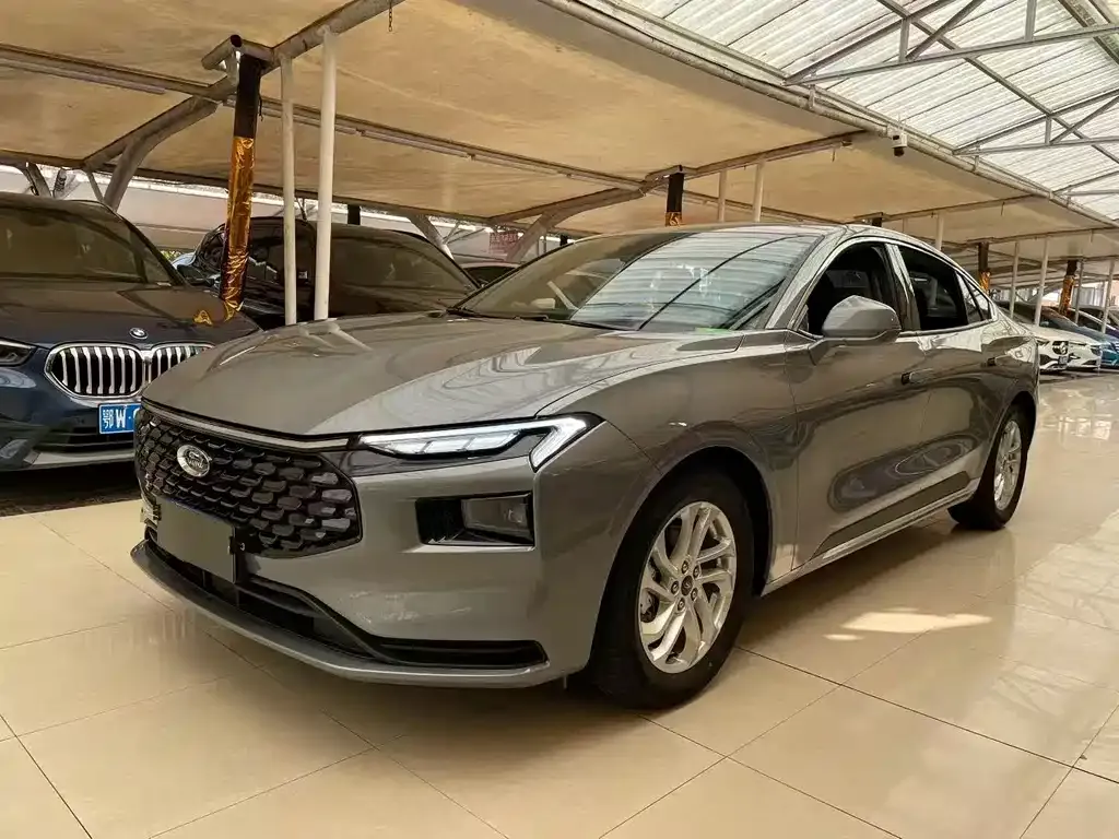 Ford Mondeo 2023 из CN, фото 1