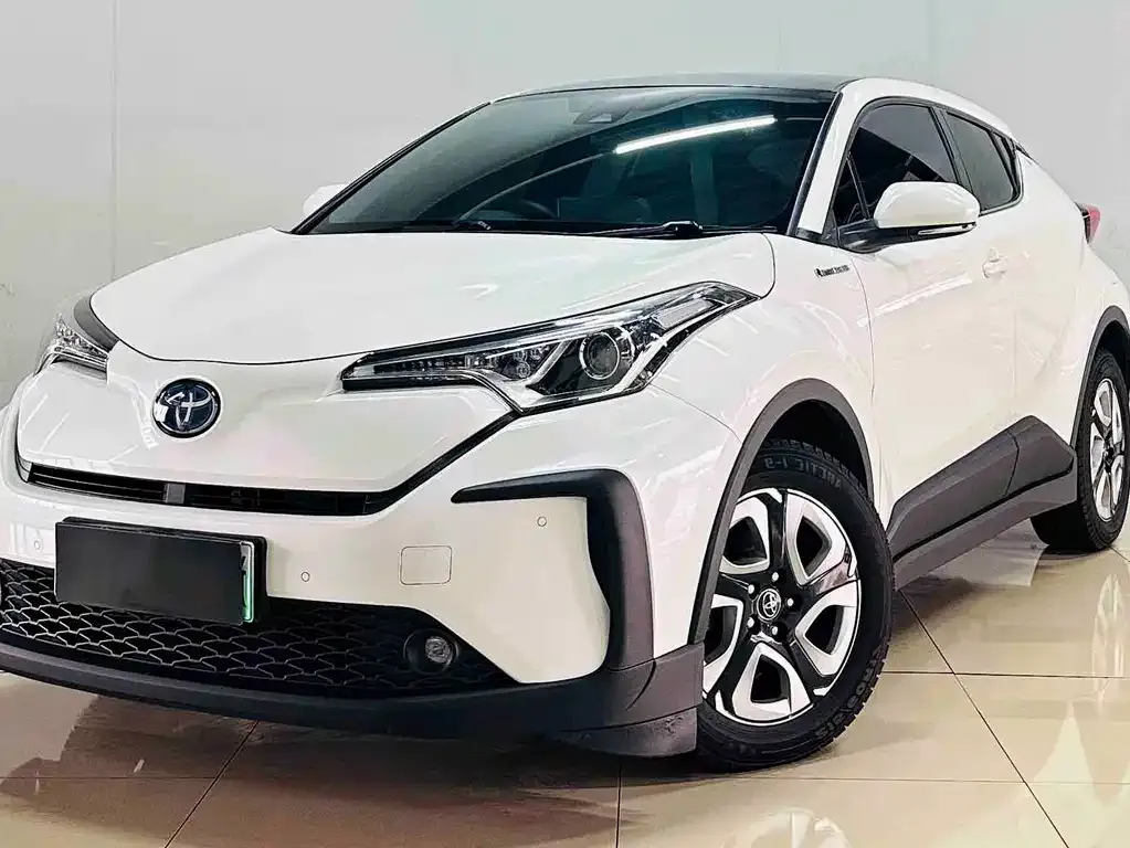 Toyota C-HR EV 2021 из CN, фото 1