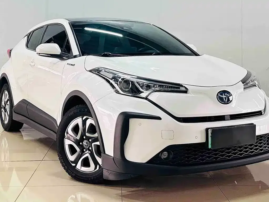 Toyota C-HR EV 2021 из CN, фото 4