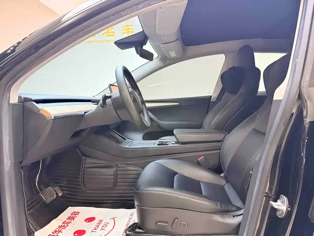 Tesla Model Y 2022 из CN, фото 10