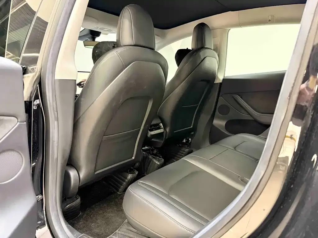 Tesla Model Y 2022 из CN, фото 8