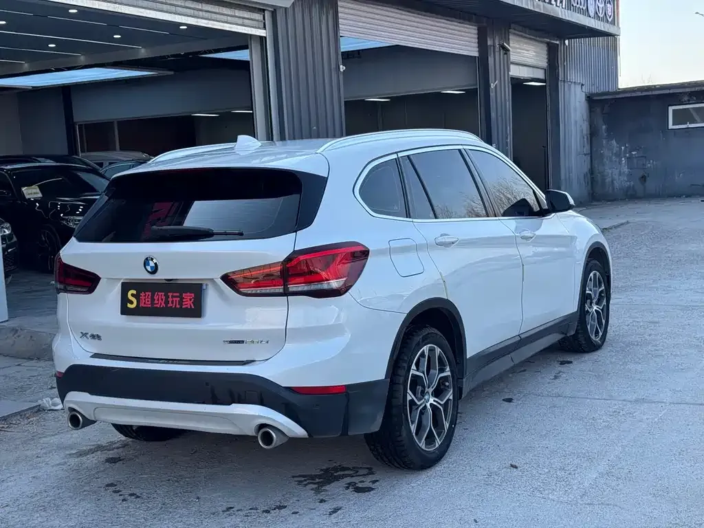 BMW X1 2022 из CN, фото 9