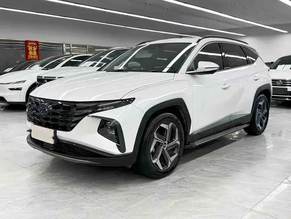 Hyundai Tucson 2023 из CN, фото 1