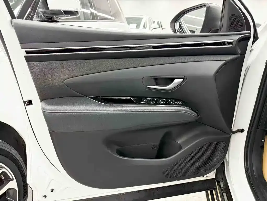 Hyundai Tucson 2023 из CN, фото 10