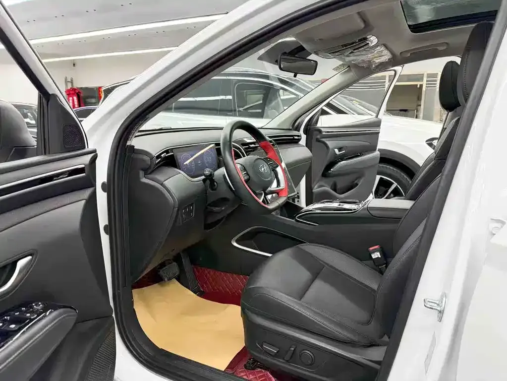 Hyundai Tucson 2023 из CN, фото 9