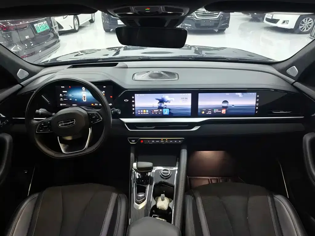 Geely Xingyue L 2024 из CN, фото 4