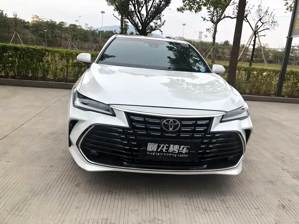 Toyota Avalon 2024 из CN, фото 9