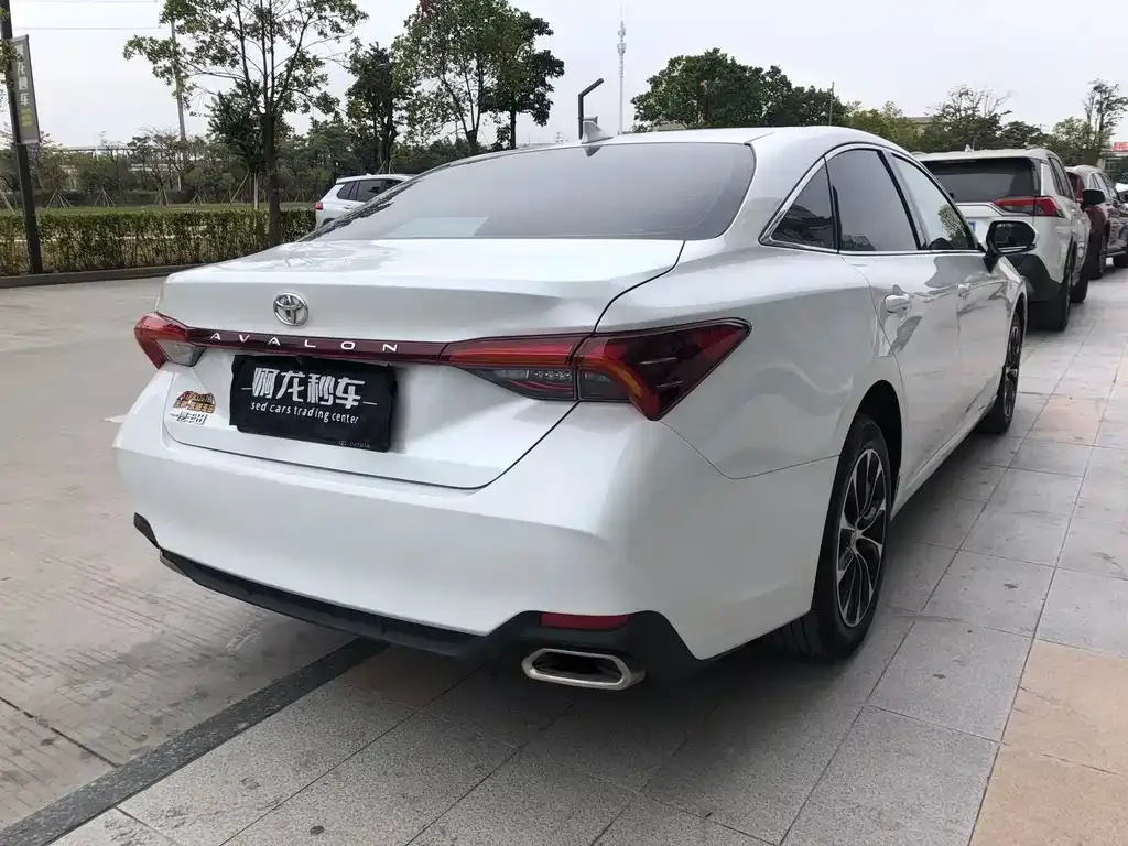 Toyota Avalon 2024 из CN, фото 7