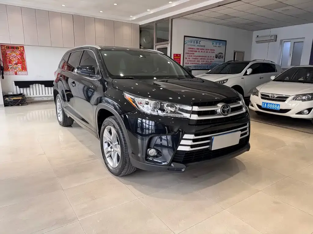 Toyota Highlander 2022 из CN, фото 4