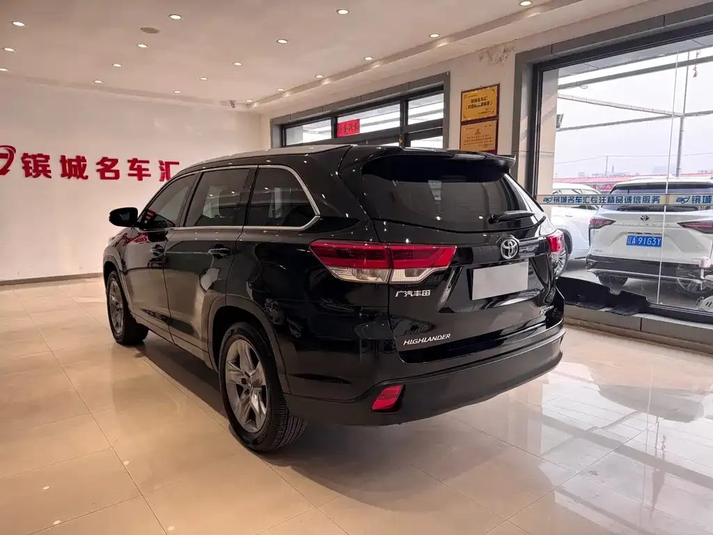 Toyota Highlander 2022 из CN, фото 3