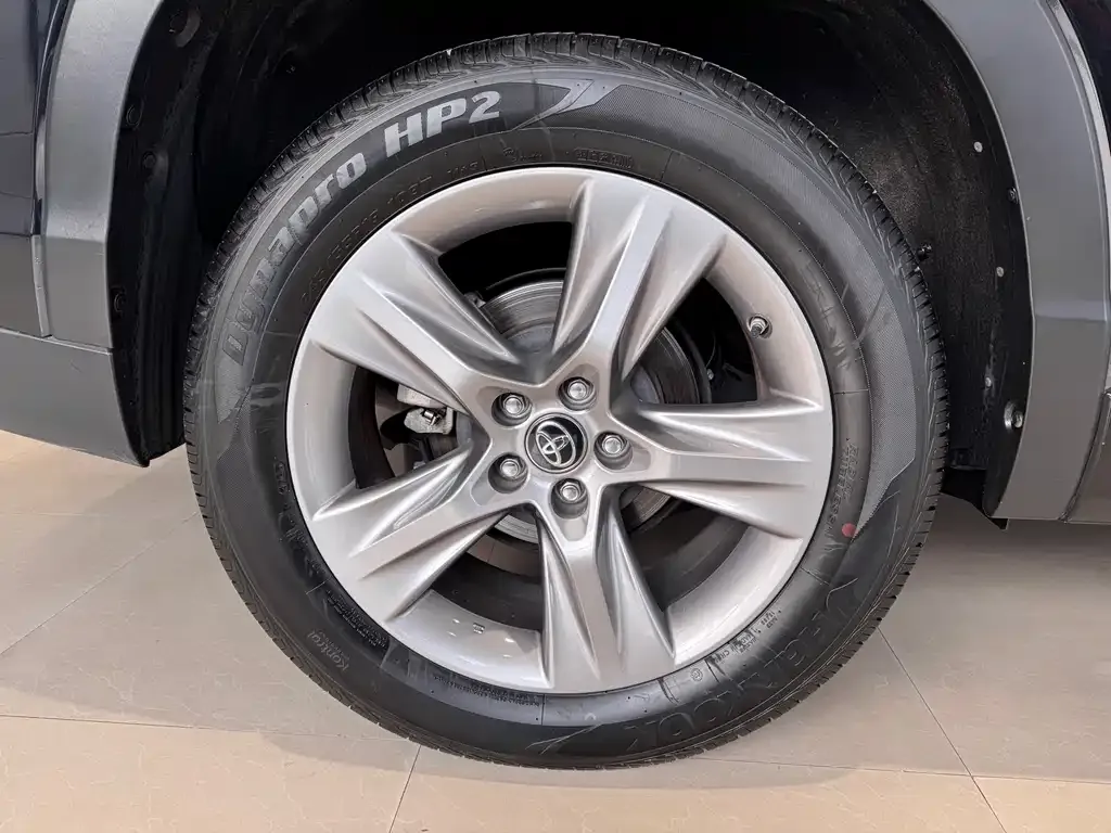 Toyota Highlander 2022 из CN, фото 9
