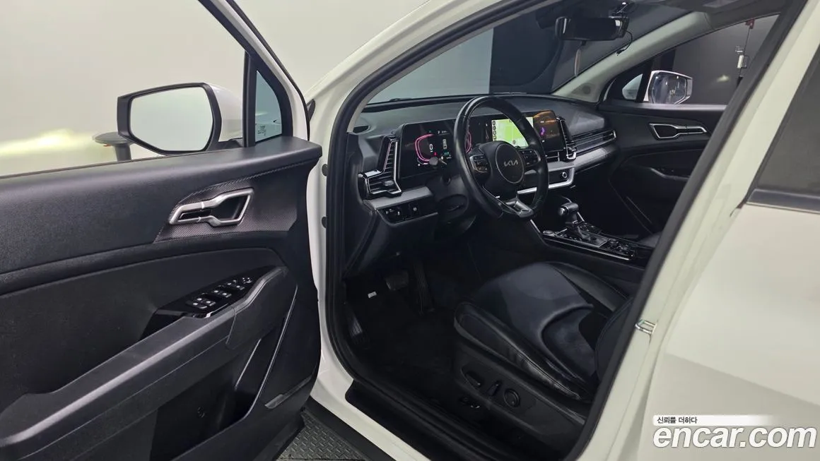 Kia Sportage — фото 10