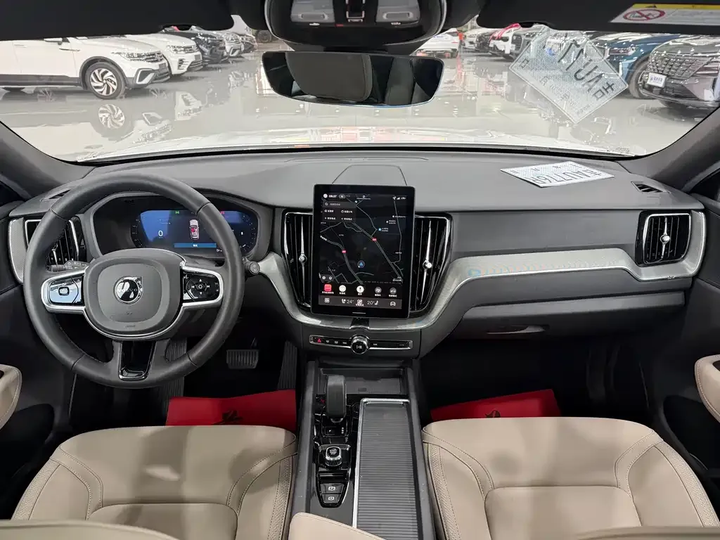 Volvo XC60 2026 из CN, фото 3