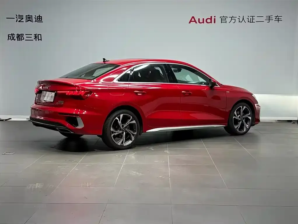 Audi A3 2023 из CN, фото 6