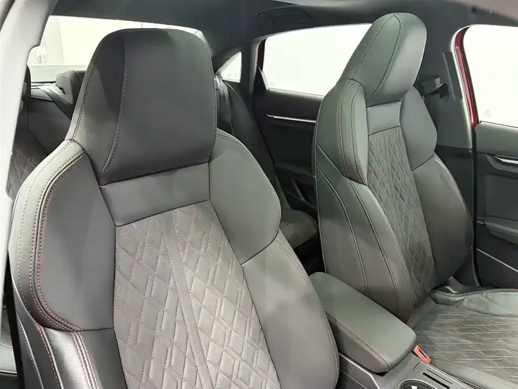 Audi A3 2023 из CN, фото 9