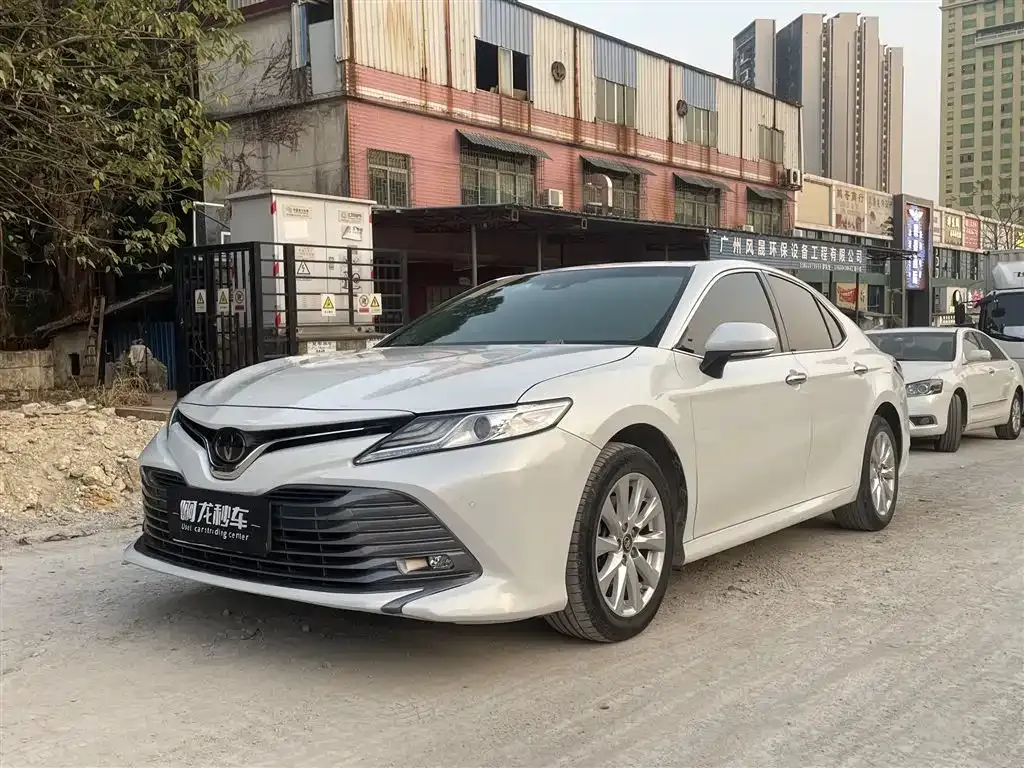 Toyota Camry 2021 из CN, фото 1