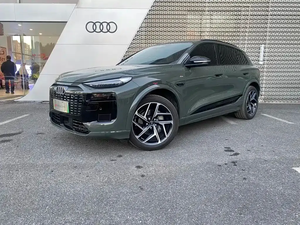 Audi Q6L e-tron 2025 из CN, фото 1