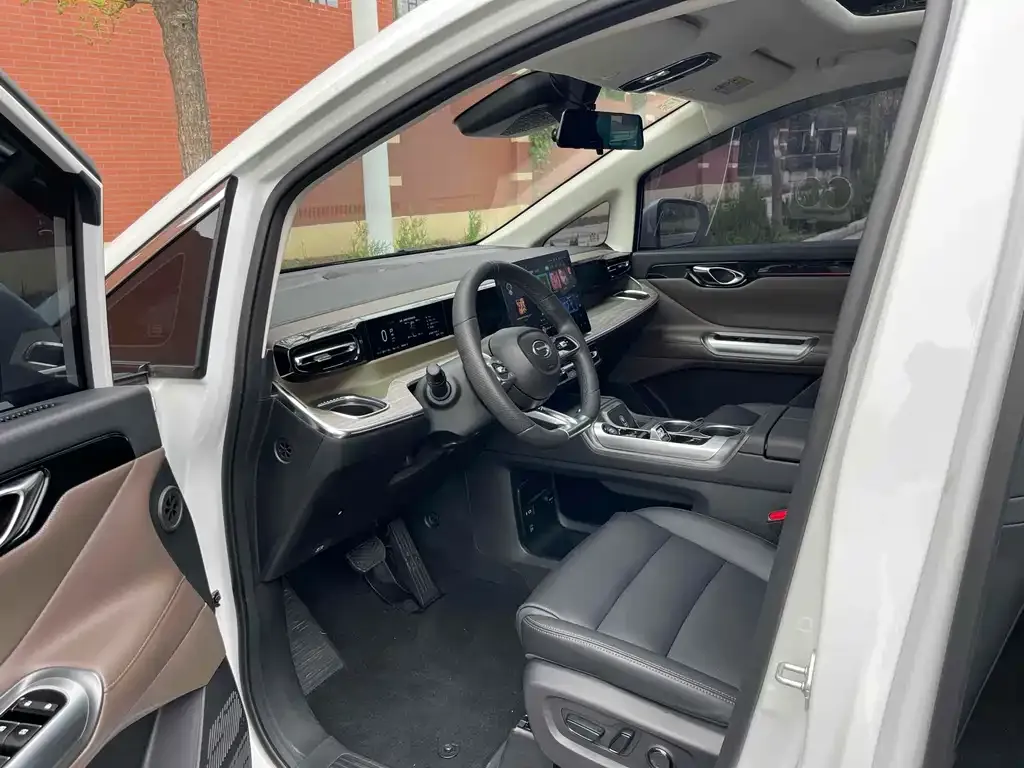 GAC Motor E8 Hybrid 2024 из CN, фото 8