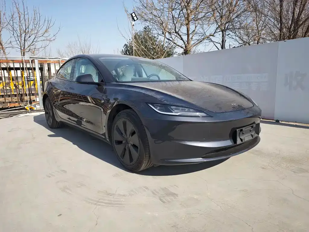 Tesla Model 3 2024 из CN, фото 3