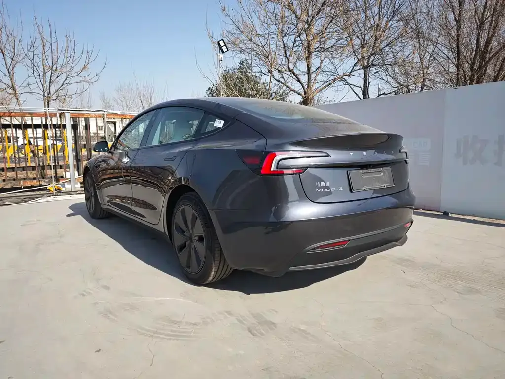 Tesla Model 3 2024 из CN, фото 5