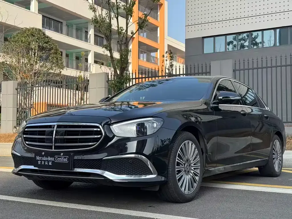 Mercedes-Benz E-Class 2023 из CN, фото 1