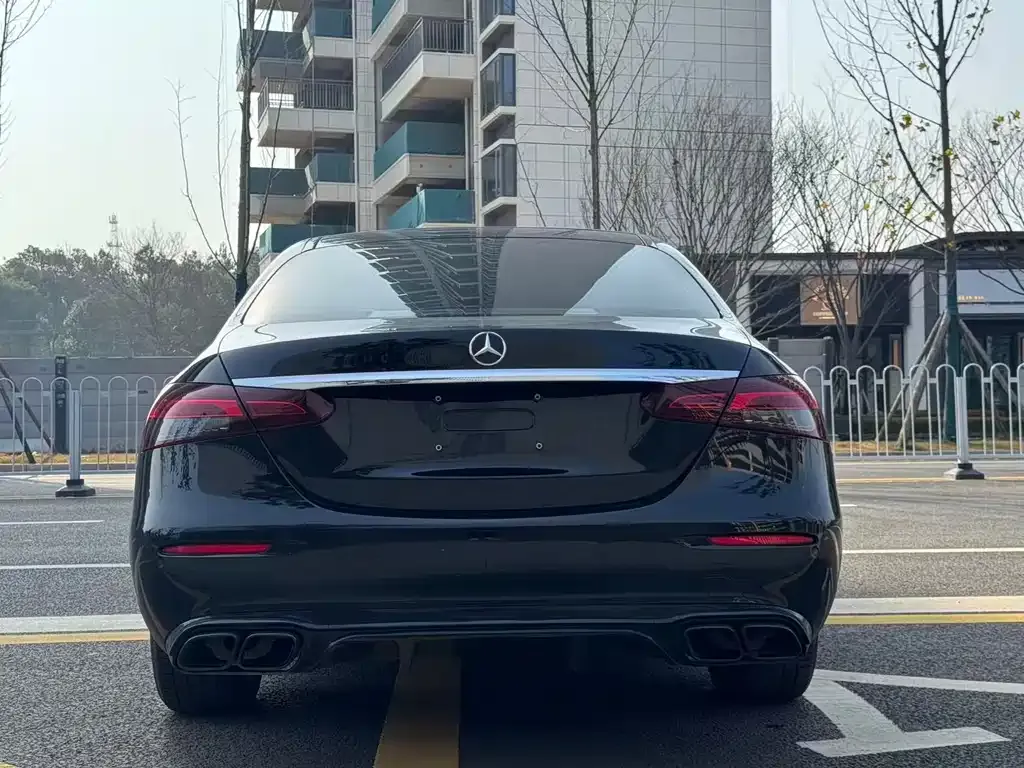 Mercedes-Benz E-Class 2023 из CN, фото 6