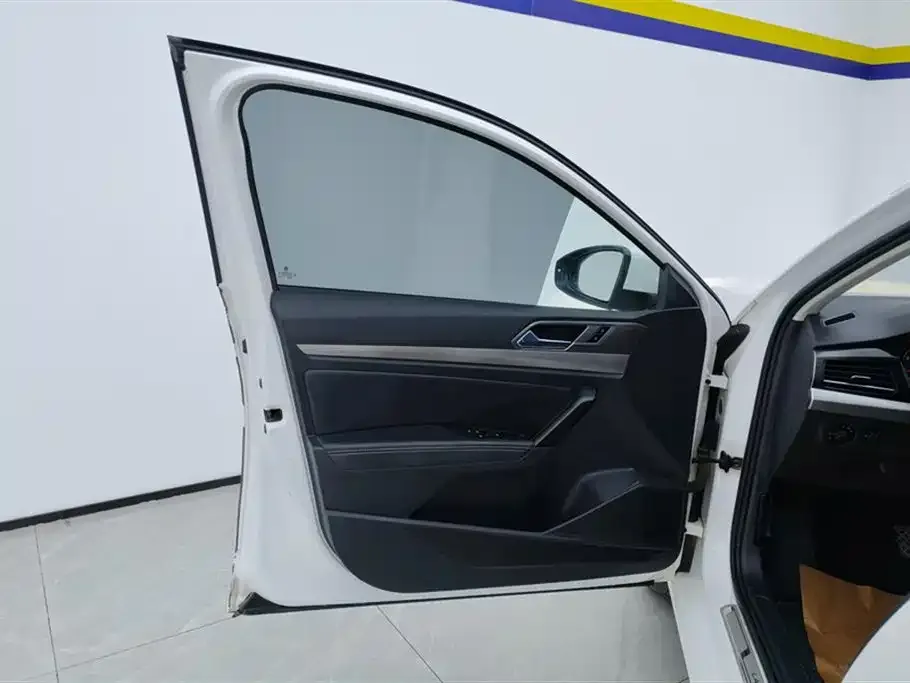 Volkswagen Lavida 2021 из CN, фото 5
