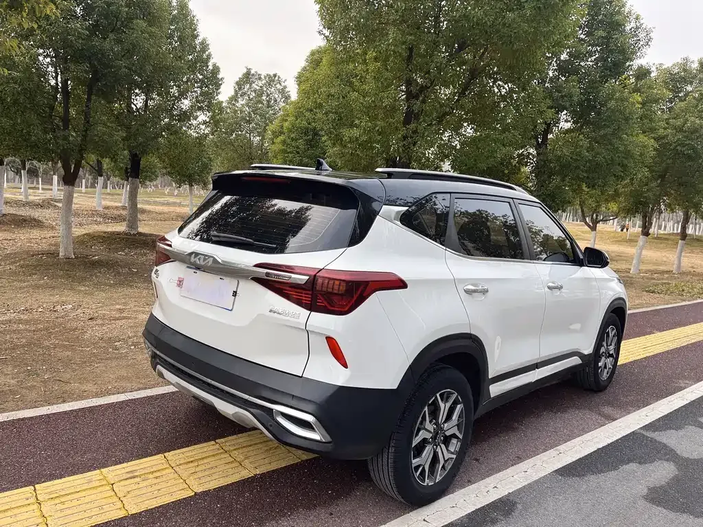 Kia KX3 — фото 10