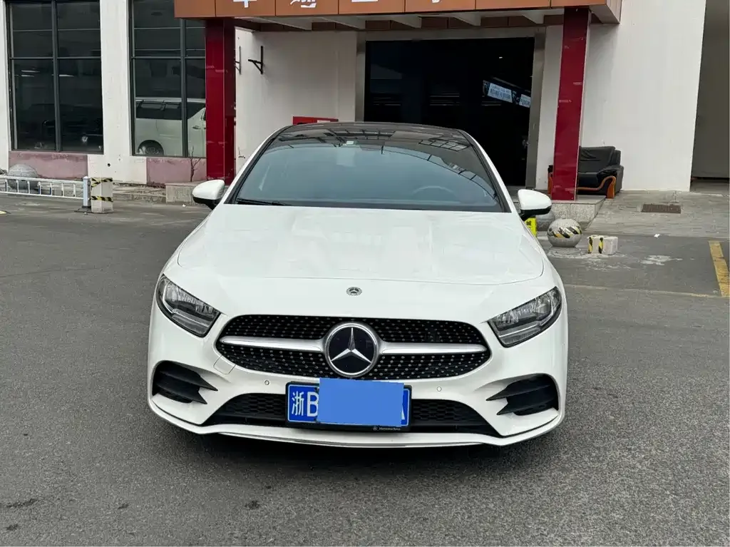 Mercedes-Benz A-Class 2021 из CN, фото 5