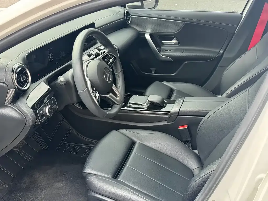 Mercedes-Benz A-Class 2021 из CN, фото 9