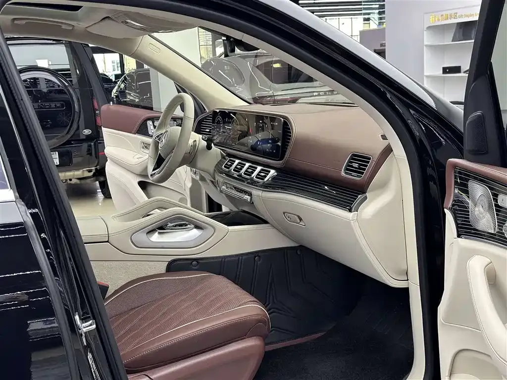 Mercedes-Benz GLS 2026 из CN, фото 7