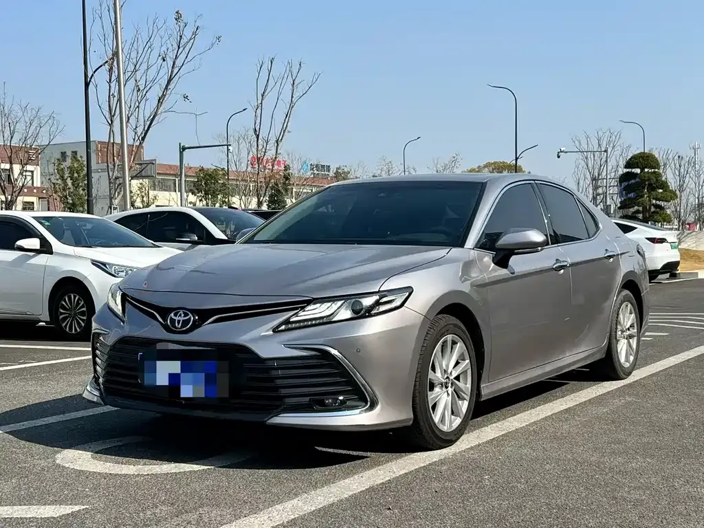 Toyota Camry 2021 из CN, фото 3