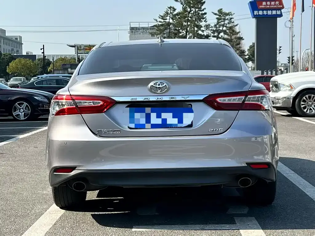 Toyota Camry 2021 из CN, фото 6