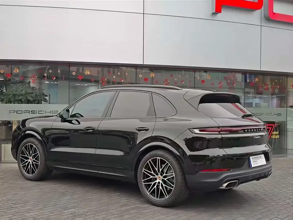 Porsche Cayenne 2026 из CN, фото 2