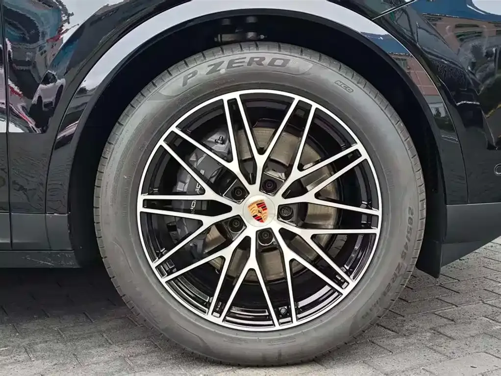 Porsche Cayenne 2026 из CN, фото 6