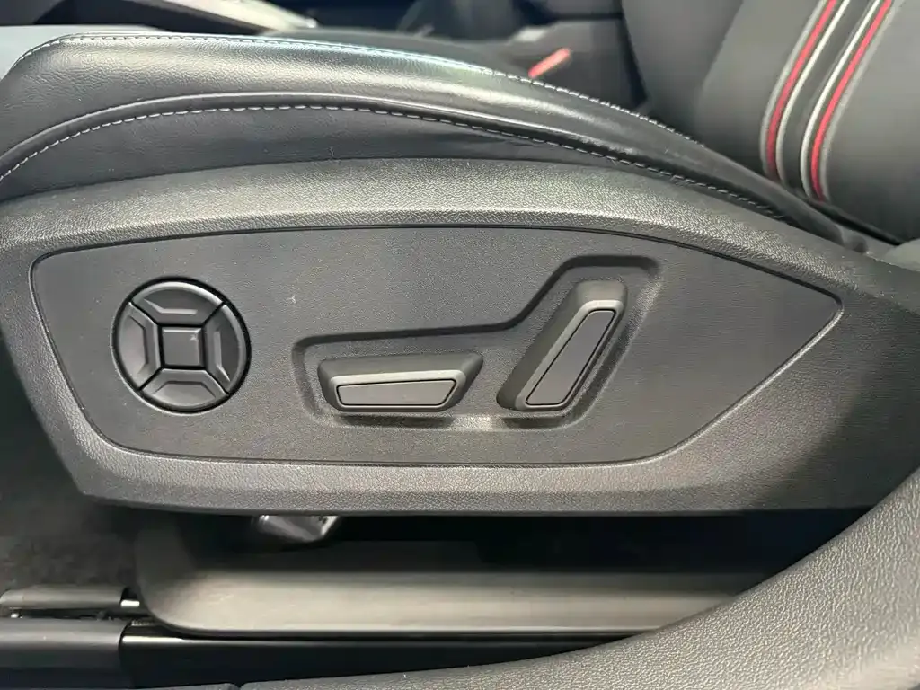 Audi A3 — фото 8