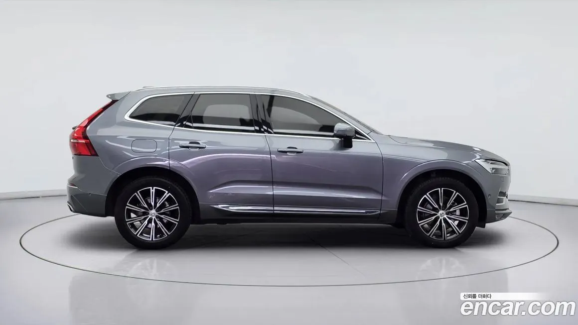 Volvo XC60 — фото 2