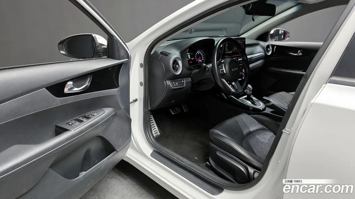 Kia K3 2023 из KR, фото 10