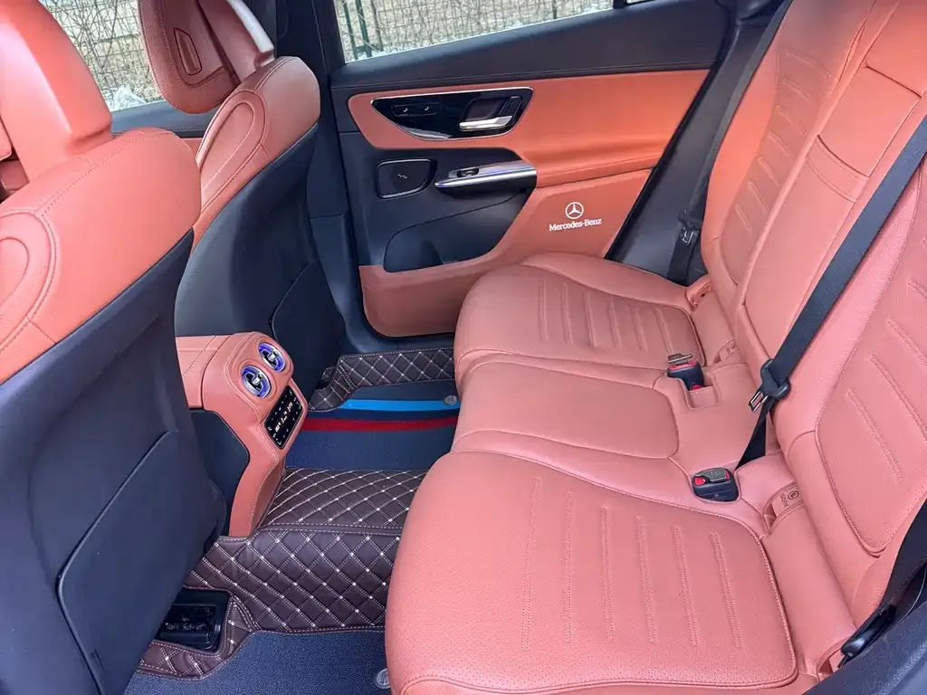 Mercedes-Benz GLC 2024 из CN, фото 8