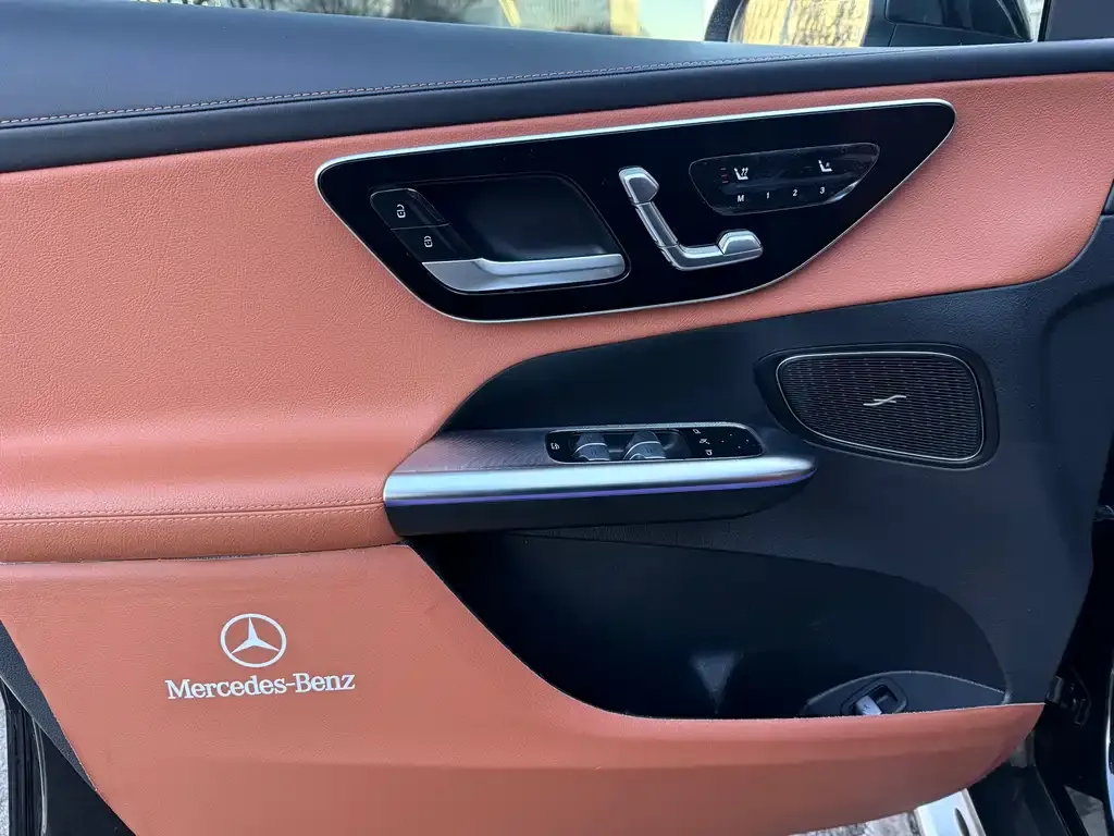Mercedes-Benz GLC 2024 из CN, фото 7