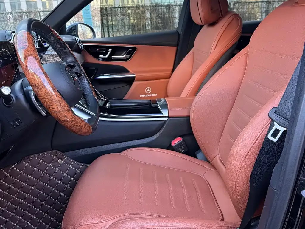 Mercedes-Benz GLC 2024 из CN, фото 3
