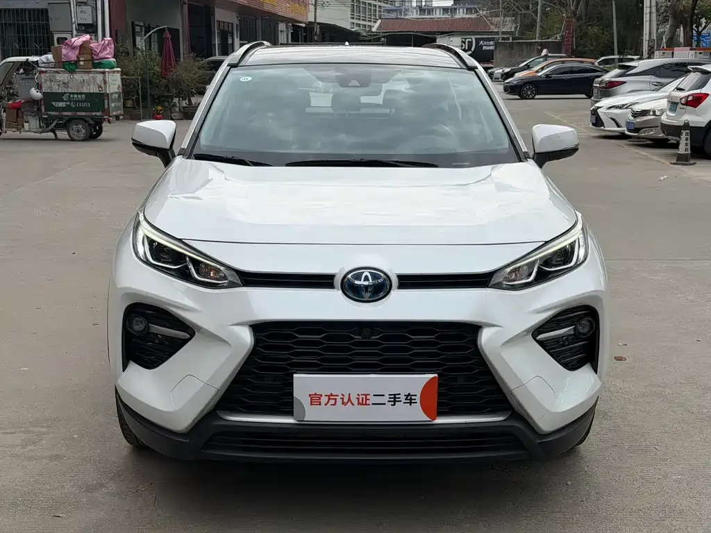 Toyota Wildlander 2023 из CN, фото 2